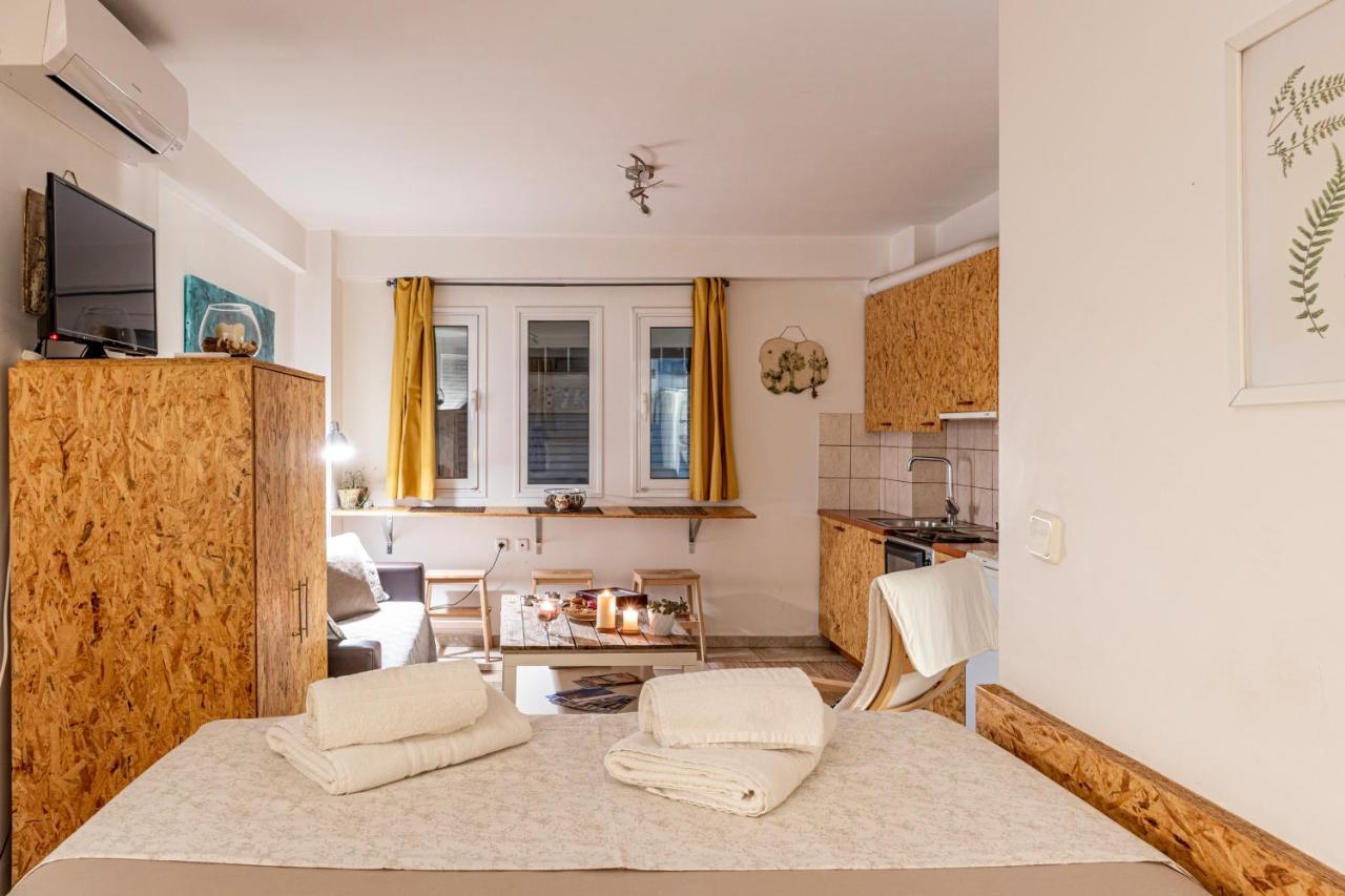 Downtown Charming Studio Kalamata Luaran gambar